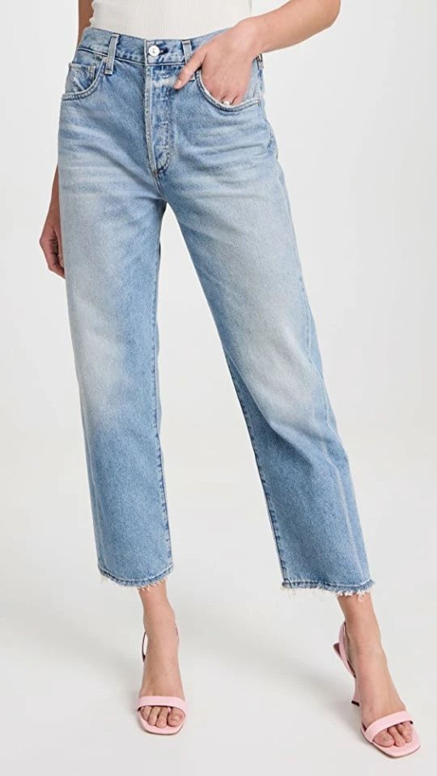 Distressed Jeans * | Outlet Citizens Of Humanity Emery Crop Relaxed Straight Jeans Crescent